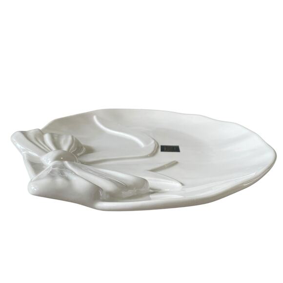 Handmade in Italy Embossed White Bow Ceramic Serving Platter 12x16 Oval NEW - Picture 6 of 16